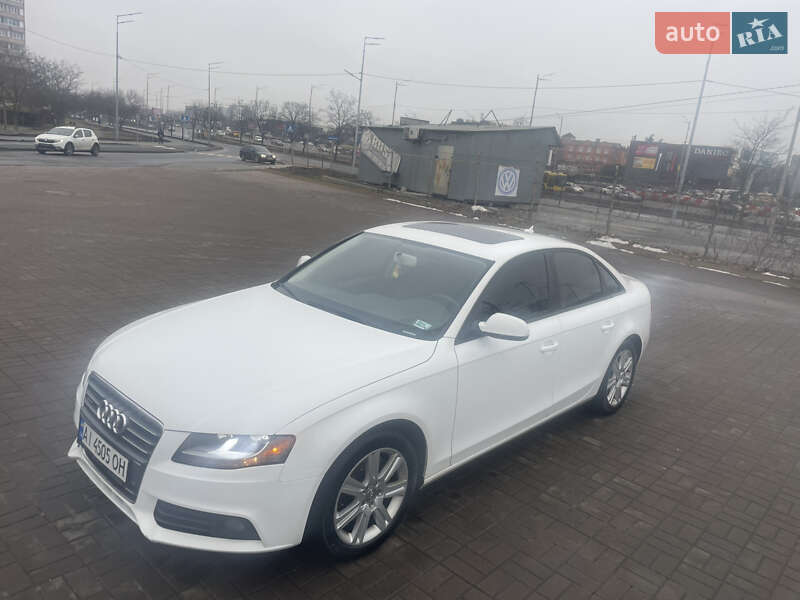 Седан Audi A4 2010 в Киеве