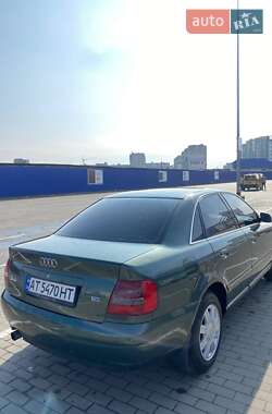 Седан Audi A4 1999 в 