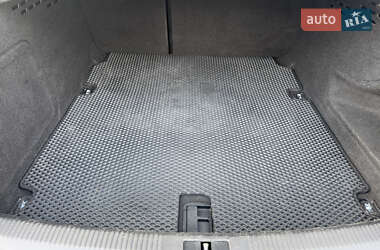 Седан Audi A4 2010 в 