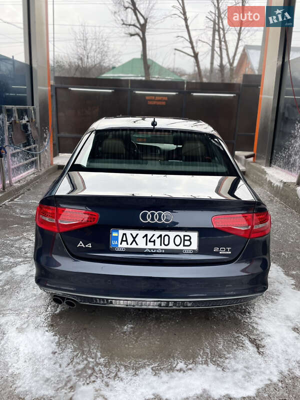 Седан Audi A4 2013 в Харькове