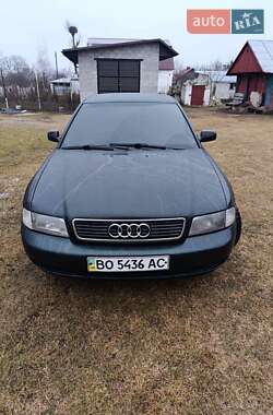 Седан Audi A4 1995 в Збаражі