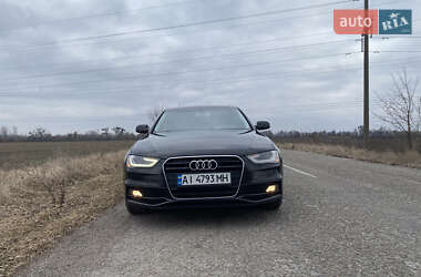 Седан Audi A4 2014 в Києві