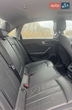 Седан Audi A4 2017 в 