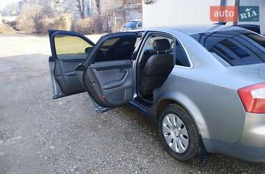 Седан Audi A4 2001 в 