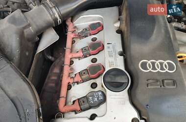 Седан Audi A4 2001 в 