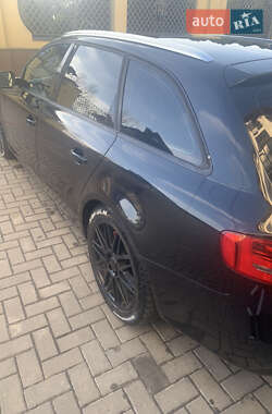 Универсал Audi A4 2013 в 