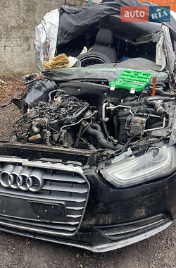 Седан Audi A4 2013 в Полтаве