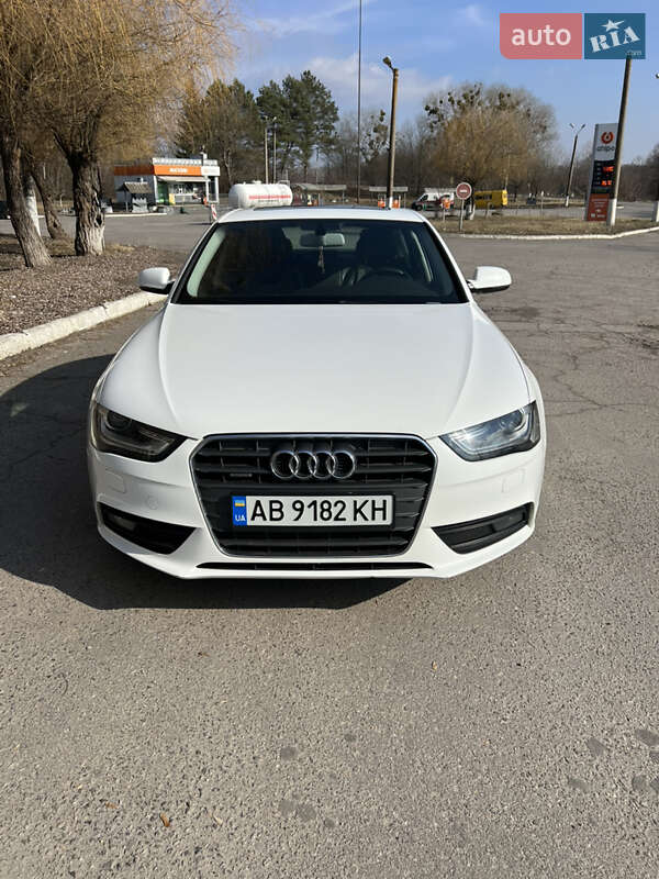 Audi A4 2014