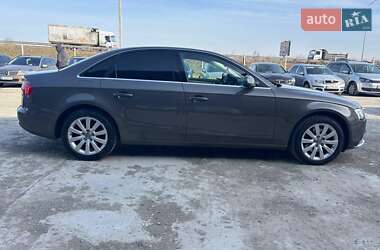 Седан Audi A4 2013 в 
