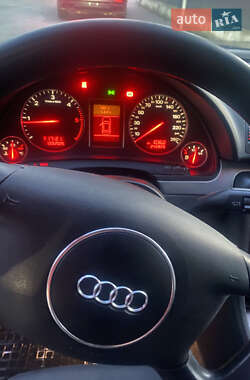 Универсал Audi A4 2002 в Львове