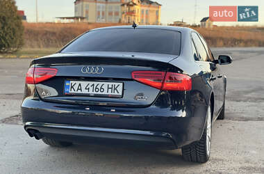 Седан Audi A4 2013 в 