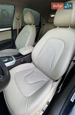 Седан Audi A4 2013 в 