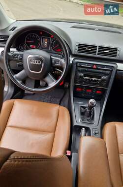 Универсал Audi A4 2006 в 