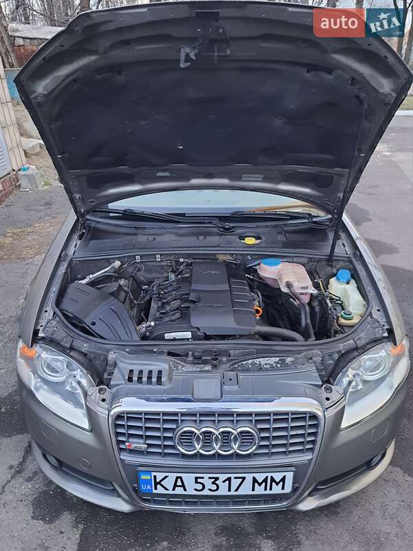 Кабриолет Audi A4 2009 в Киеве