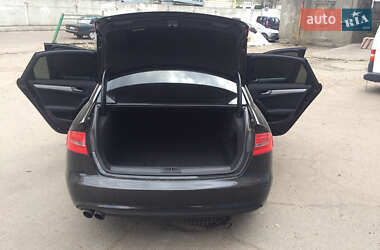 Седан Audi A4 2012 в Киеве
