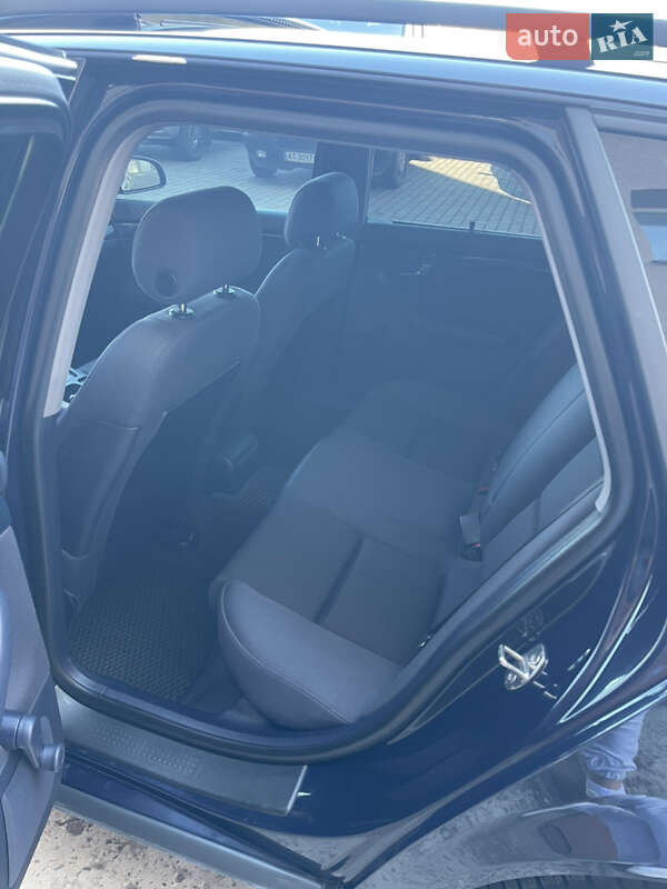Универсал Audi A4 2002 в Ивано-Франковске