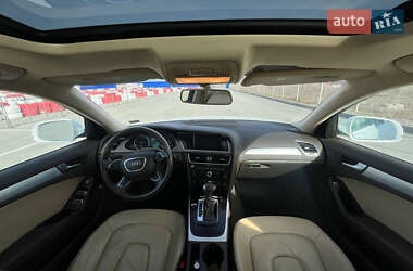 Седан Audi A4 2012 в 