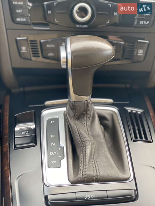 Седан Audi A4 2013 в Фастові