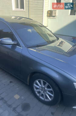 Універсал Audi A4 2014 в 