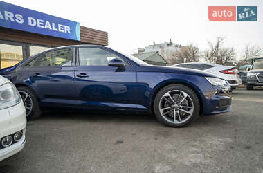 Седан Audi A4 2019 в Киеве