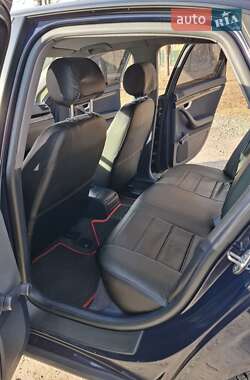 Седан Audi A4 2004 в 