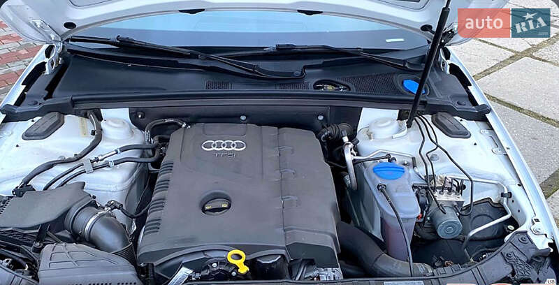 Седан Audi A4 2014 в Виннице