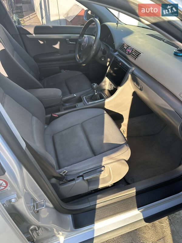 Седан Audi A4 2002 в Одесі