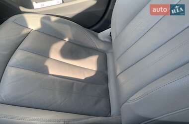 Седан Audi A4 2017 в 
