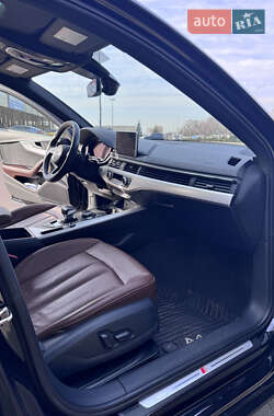 Седан Audi A4 2018 в 