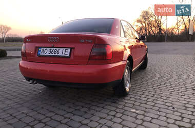 Седан Audi A4 1997 в Береговому