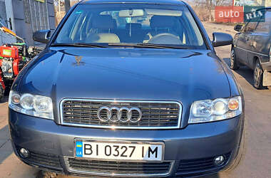 Седан Audi A4 2004 в Лохвице