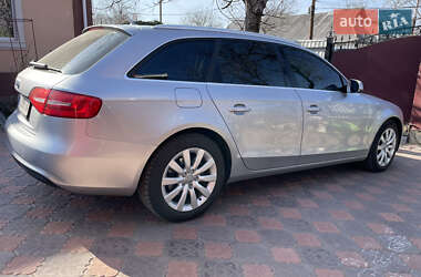 Универсал Audi A4 2015 в 