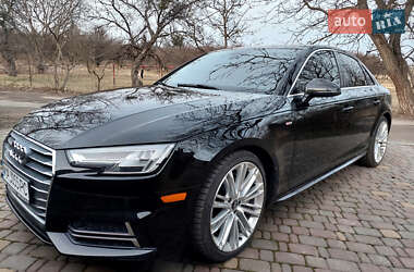 Седан Audi A4 2016 в 