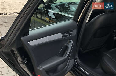 Седан Audi A4 2012 в Днепре