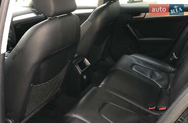 Седан Audi A4 2012 в Днепре