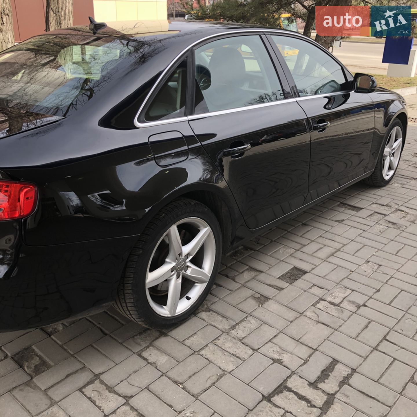 2012 Audi A4 - мініатюра 2