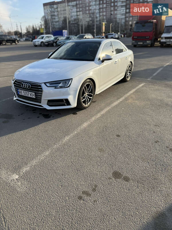 Audi A4 2017