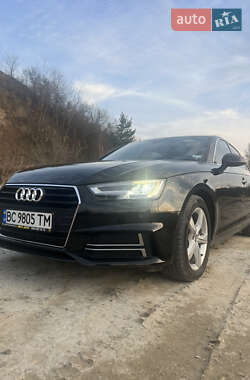Седан Audi A4 2019 в 