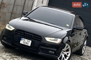 Седан Audi A4 2013 в Дніпрі