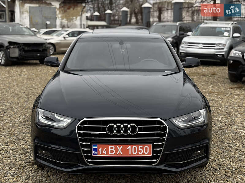 Седан Audi A4 2015 в Стрию