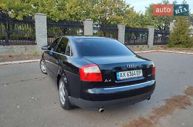 Седан Audi A4 2004 в 