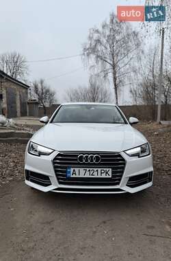 Седан Audi A4 2018 в Пирятине