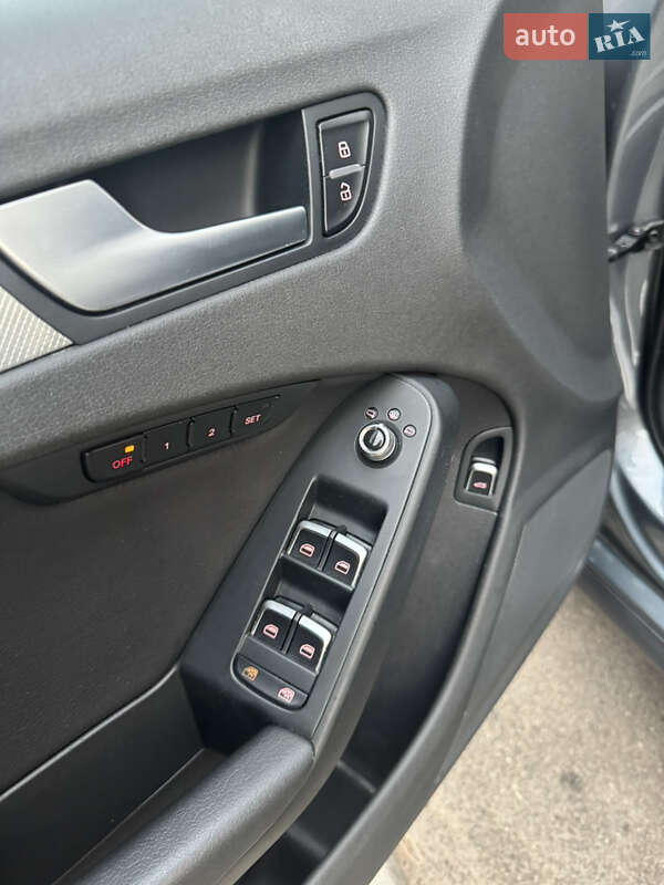 Седан Audi A4 2014 в Черкассах