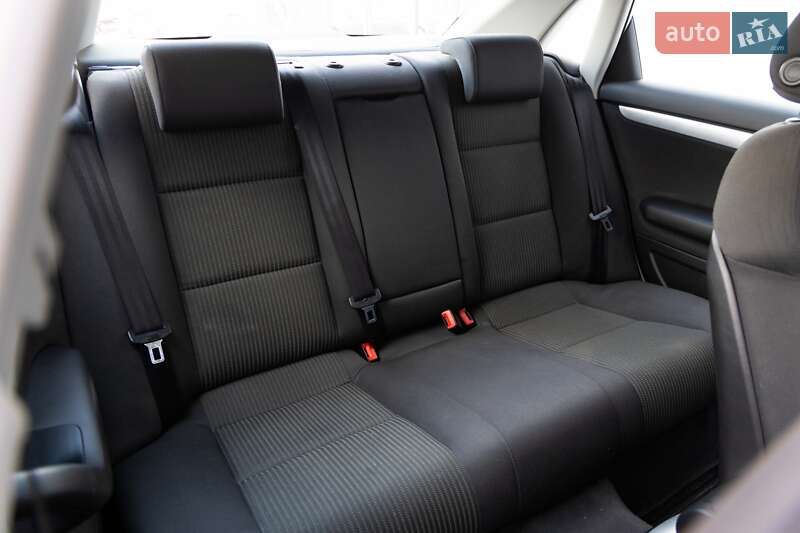 Седан Audi A4 2007 в Луцке