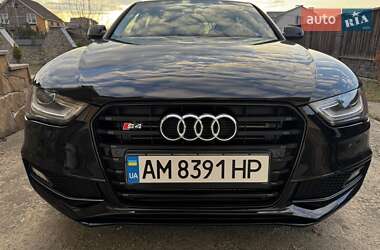 Седан Audi A4 2013 в Житомире