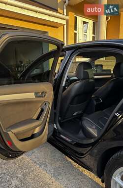 Седан Audi A4 2013 в 