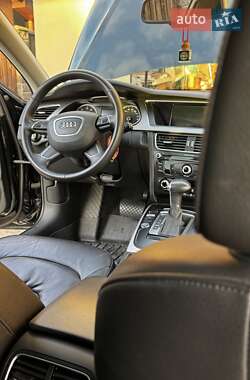 Седан Audi A4 2013 в Житомире