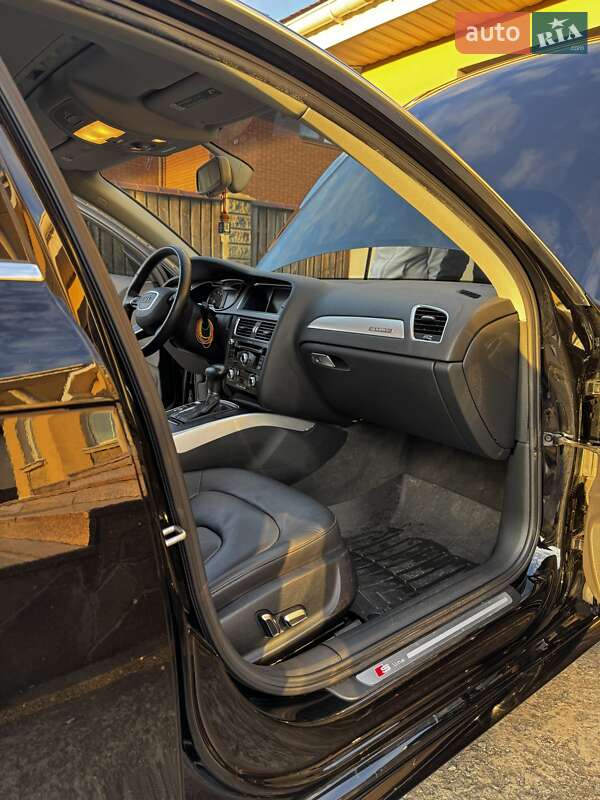 Седан Audi A4 2013 в Житомире