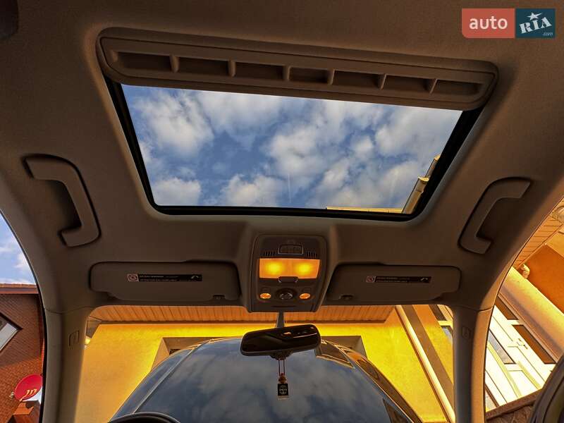 Седан Audi A4 2013 в Житомире