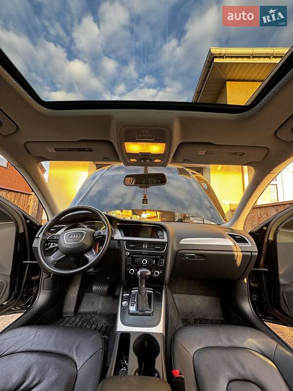 Седан Audi A4 2013 в Житомире